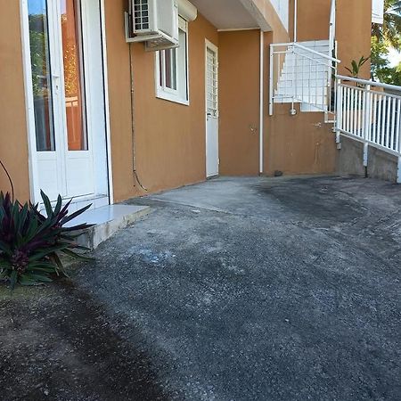 Charmant Petit T2 Dans Maison Vieux-Bourg 外观 照片
