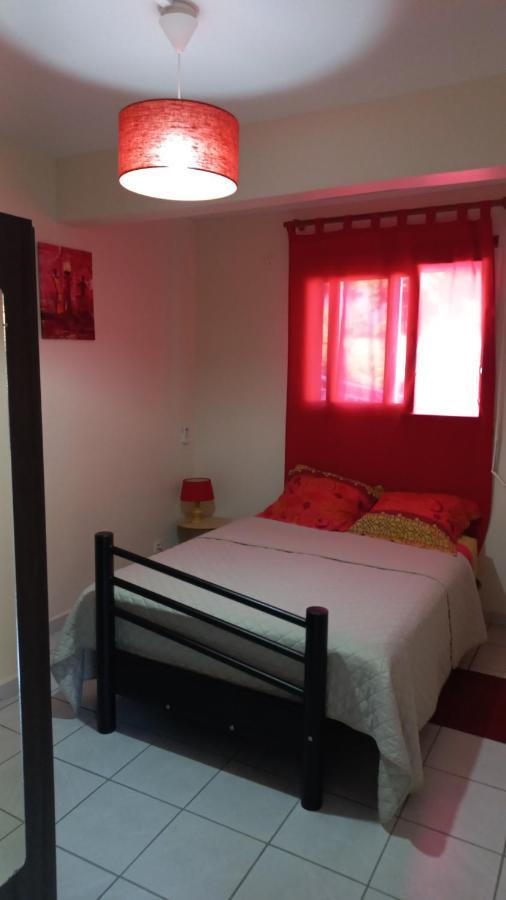 Charmant Petit T2 Dans Maison Vieux-Bourg 外观 照片