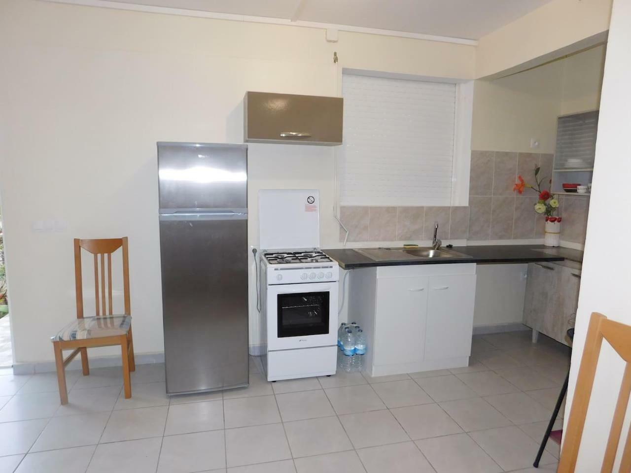 Charmant Petit T2 Dans Maison Vieux-Bourg 外观 照片